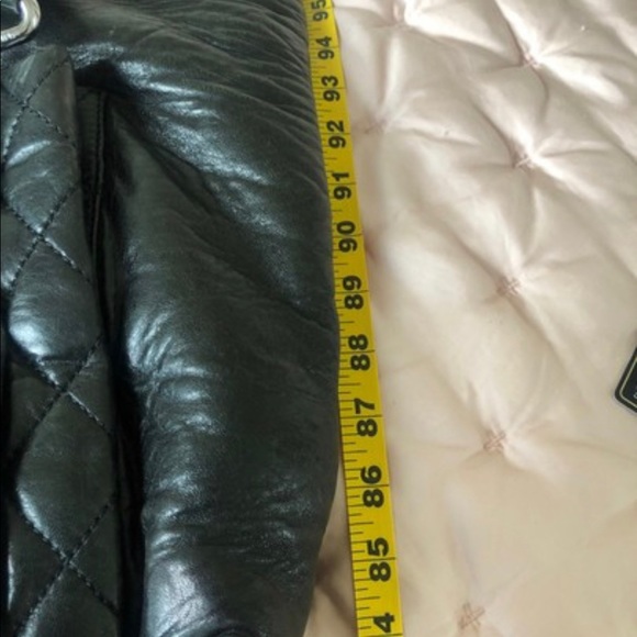 ♥️ RARE CHANEL Discontinued 8 Knots Lambskin Black Large Bag - Picture 8 of 10